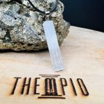 Ciondolo di selenite